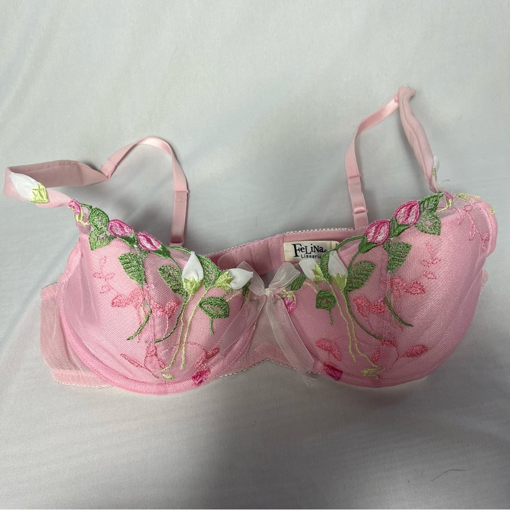 Vintage floral 36 B bra